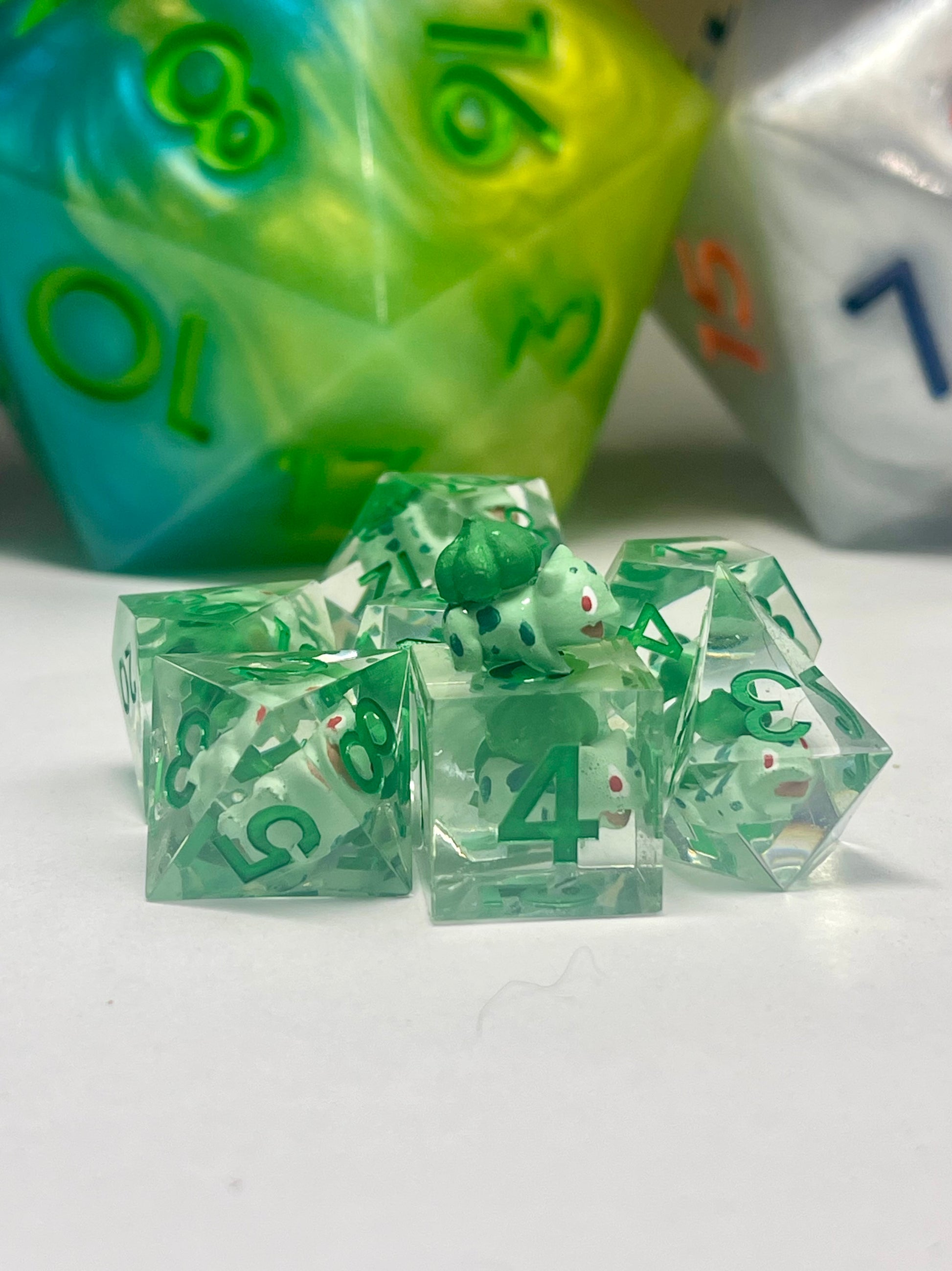 Bulbasaur Dice Set – Handmade Sharp Edge Resin Dice | Pokémon D&D Dice | 7pc TTRPG Dice Set